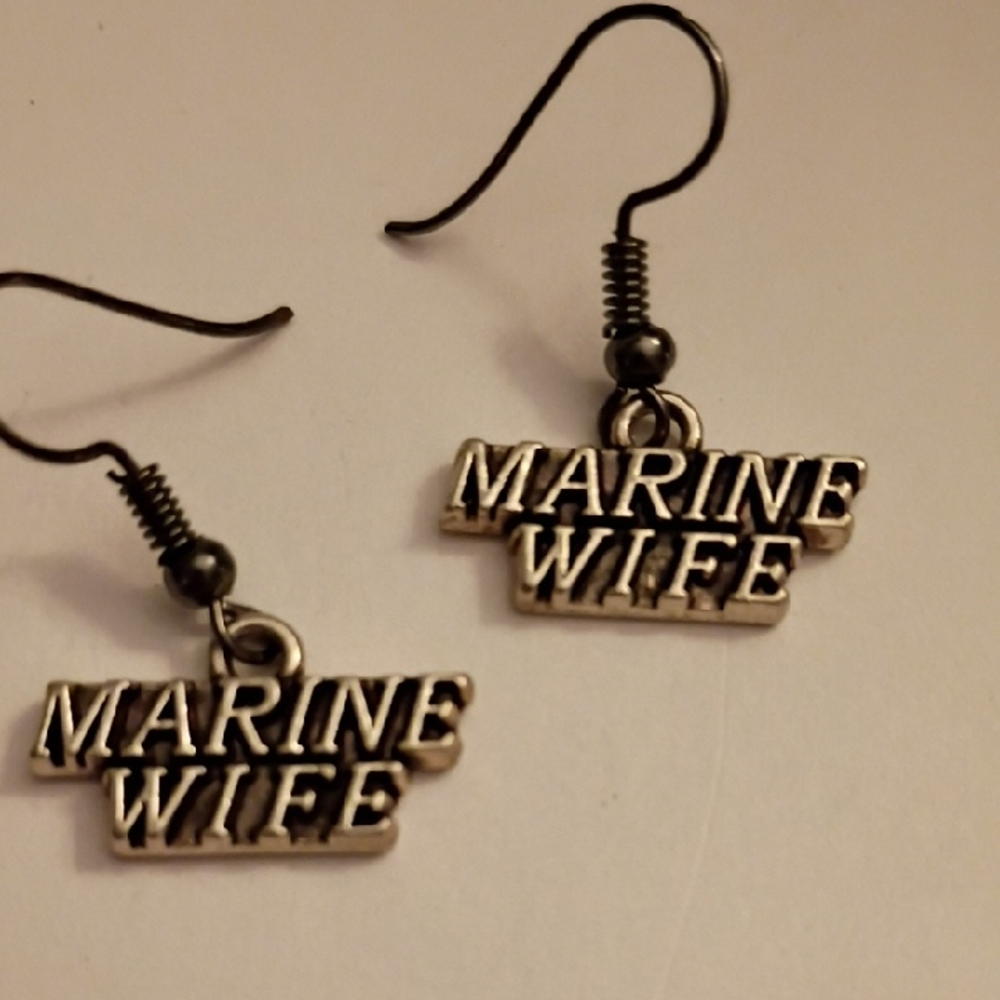 Marine Wife Elegant Silver Earrings
